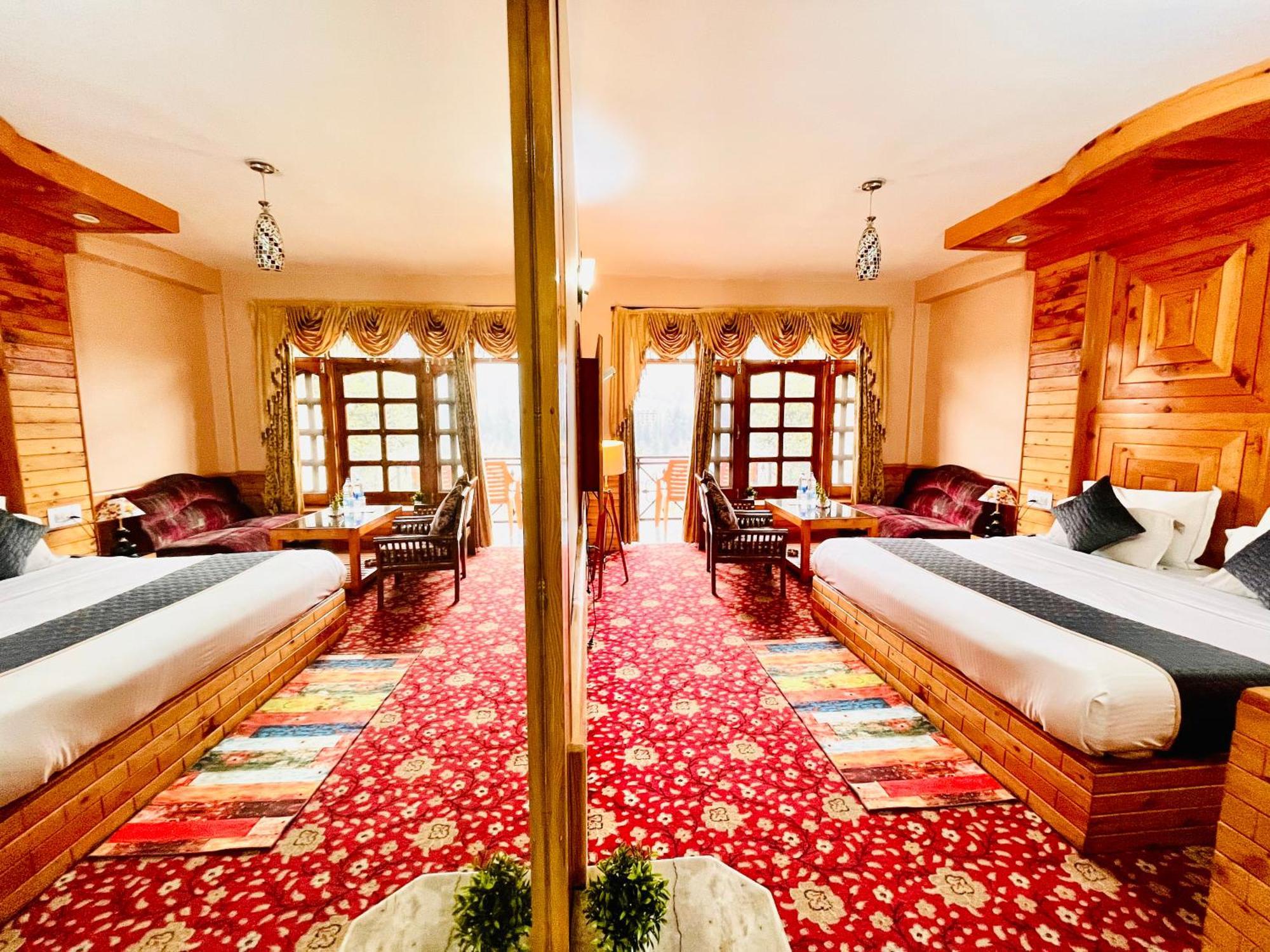 Hotel Hollywood Manali - Scenic River & Mountain View With Premium Rooms Kültér fotó